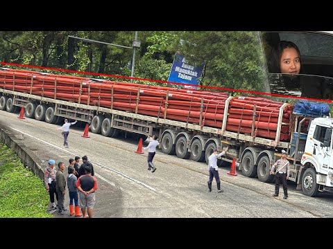 Super Long Load Trucks Cross the World's Extreme Roads