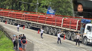 Download lagu Super Long Load Trucks Cross the World's Extreme Roads mp3