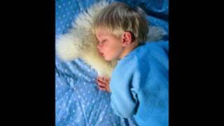 Music video thumbnail preview for Pips Chips Videoclips - Spava.mp4 by Pips, Chips & Videoclips