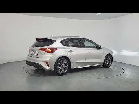 Ford Focus ST-LINE 125BHP Petrol Manual - Image 2