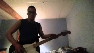 It&#39;s alright MxPx Bass cover