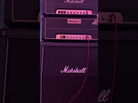 Can the old Marshall JMP 2203 play metal