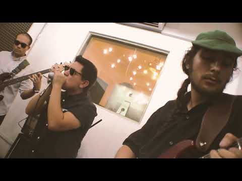 Buen Puerto - Sesión en el Estudio - Hawaiian Eye