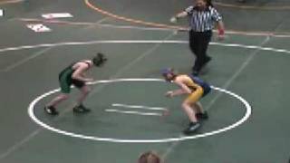 preview picture of video 'Devan Maxwell, Streetsboro vs Mogadore 86# Varsity Youth Wrestling 2008'