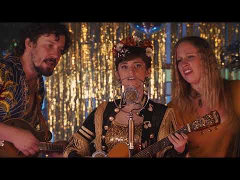 Sierra Ferrell - Walkin' Down the Line (Bob Dylan)