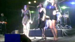 Nouvelle Vague - Just Can't Get Enough (Live in Moscow 19.02.11)