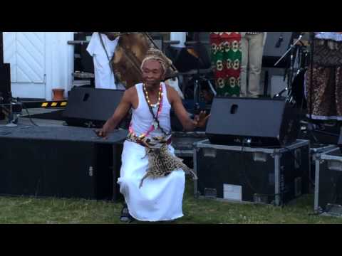 Kasai Allstars dancer