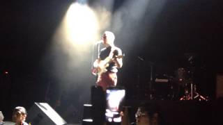 Albert Hammond Jr. - Blue Skies (Acoustic) (Live) en El Plaza Condesa Mexico,DF.