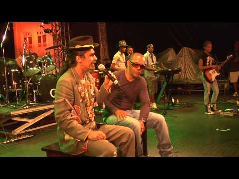 Banda Griô no Fest Lençóis 2012_Convidando GOG