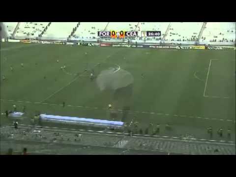 INCRÍVEL Ceará perde grande chance de gol contra o Fortaleza   Cearense 2013