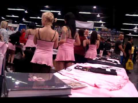 Suicide Girls at Comic Con 2