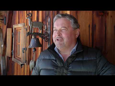 "Chalet M" Hut by CHALET MIRABELL in Südtirol : Alm Feeling  mit einem Hauch von Luxus