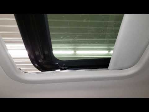 FOR SALE - 19J1345 - 2011 Jeep Liberty Renegade - Power Sun Roof