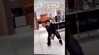 Download lagu 'ArbilDA7's Secret to a Hot Body! Dance   Push Ups Near Melly 😍🔥' mp3