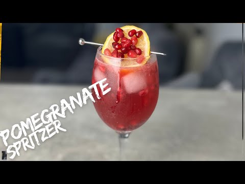 Easy Pomegranate Spritzer Mocktail Recipe | Summer Drinks