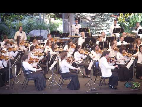 ジュリアアドルフの白石 (Julia Adolphe’s White Stone)