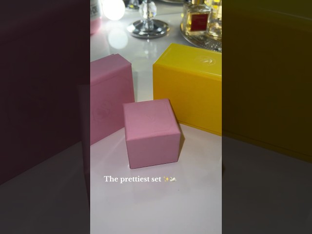 Vídeo relacionado con Swarovski Collar Mesmera Attract, Corazón, Blanco, Baño de rodio