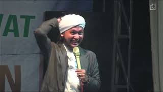 Download lagu CERAMAH LUCU GUS MUBAROK DI ACARA PENUTUPAN RUTINAN RABU MANISAN DUSUN SUMBER CANGKELEK mp3