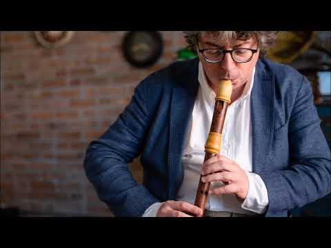 Daniel Purcell: Sonata in F Major - 1.5 Giga. Simone Erre, recorder