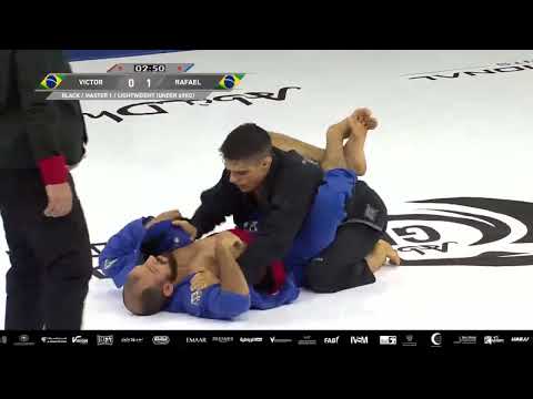VICTOR OTONIEL MORAES vs RAFAEL MANSUR   --   ABU DHABI GRAND SLAM JIU JITSU 2022