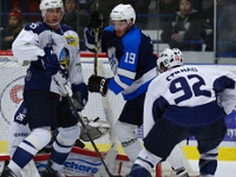 40. kolo 1. ligy: Rytíři Kladno - HC Most 6:1