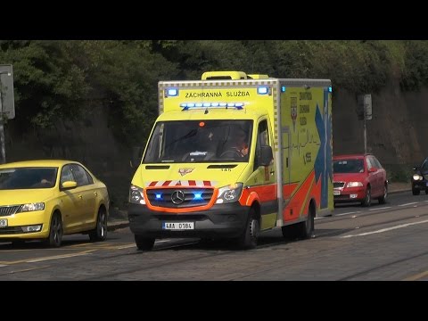 Zdravotnická záchranná sluzba Ambulance 145 Praag met spoed in Praag