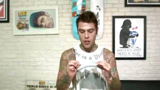 Fedez descrive tutte le versioni di pop-hoolista