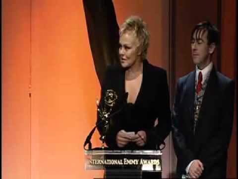 Discours de Muriel Robin aux Emmy Award