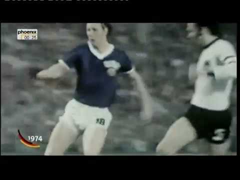 Fußballweltmeisterschaft 1974, Sparwasser schießt das Tor.
