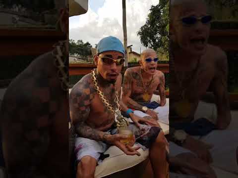 Medley Neurótico - MC Mãozinha e MC Kauan (@casa.dofunk)