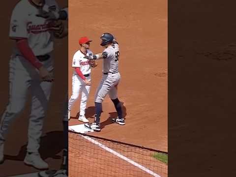 Aaron Judge RBI triple! #Yankees