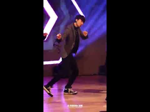 180126 스포트라이트 쇼케이스 - 예쁘다고 직캠 [VAV 바론]