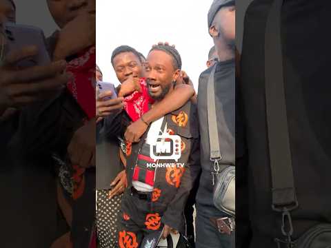 Kwaku DMC and his fans at funeral #revobofour #kwakudmc #shorts #funeral #drlikee #monhwetv #youtube