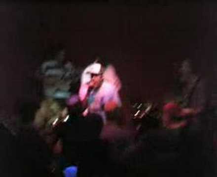 Peacecampband feat. Bushbayer - Heizt dem Nachbarn ein