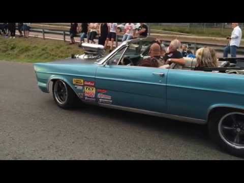 Cruising a Saturday night in Säter, Sweden. July 2016.