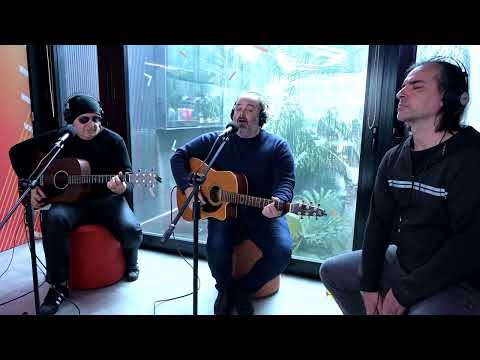 La Triple Nelson canta Deja su lugar