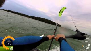 preview picture of video 'Kiteboarding Oliphant, Sam Medysky car jump'