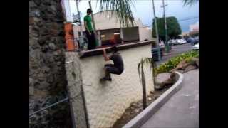 preview picture of video 'PARKOUR en México (Cuernavaca)'