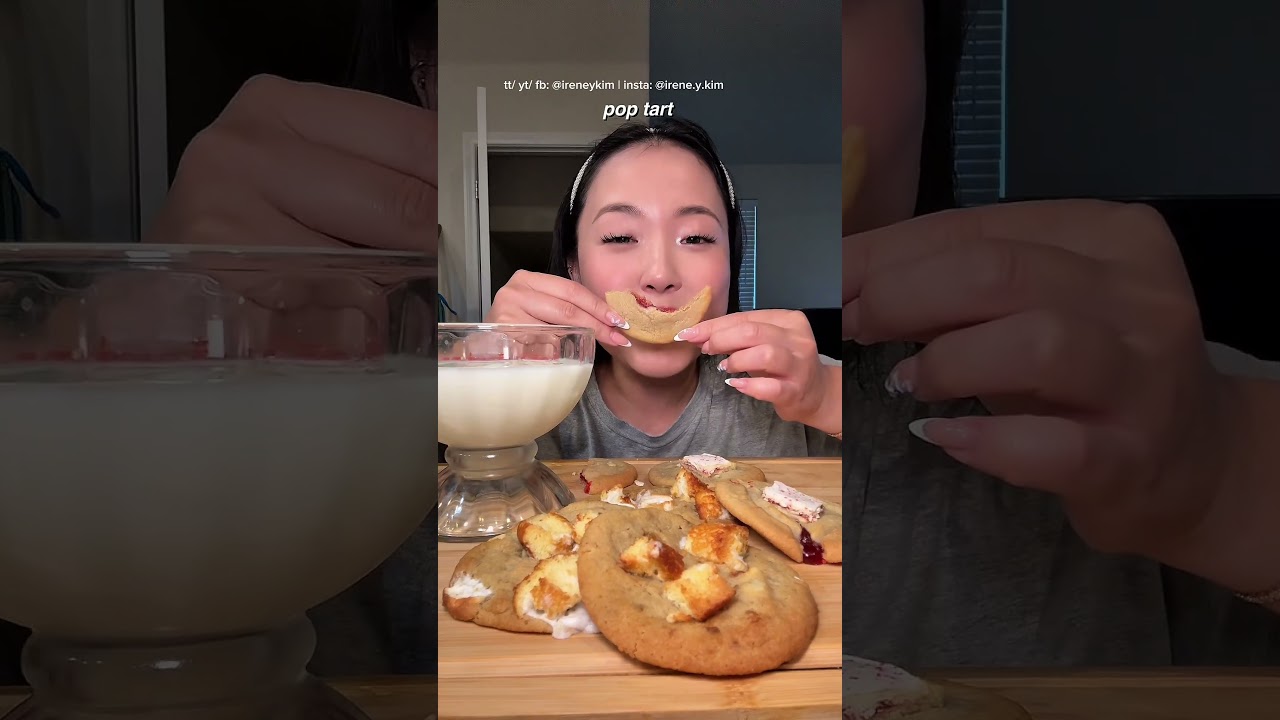 i loved the twinkie one 🤩 #insomniacookies #cookies #cookiemukbang #milkandcookies
