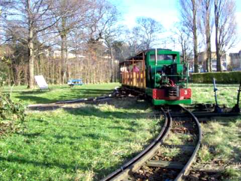 Simplex Motor Rail 'Odin' leaving Bridge Road station, Abbey Light Railway.