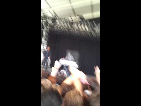 Death Grips soundcheck @ Bonnaroo 2013