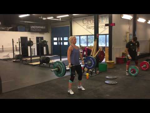 Clean pull + power clean + hang clean + split jerk at 82,5 by Silje Emilie Tønnesen