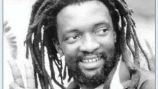 LUCKY DUBE WOMAN