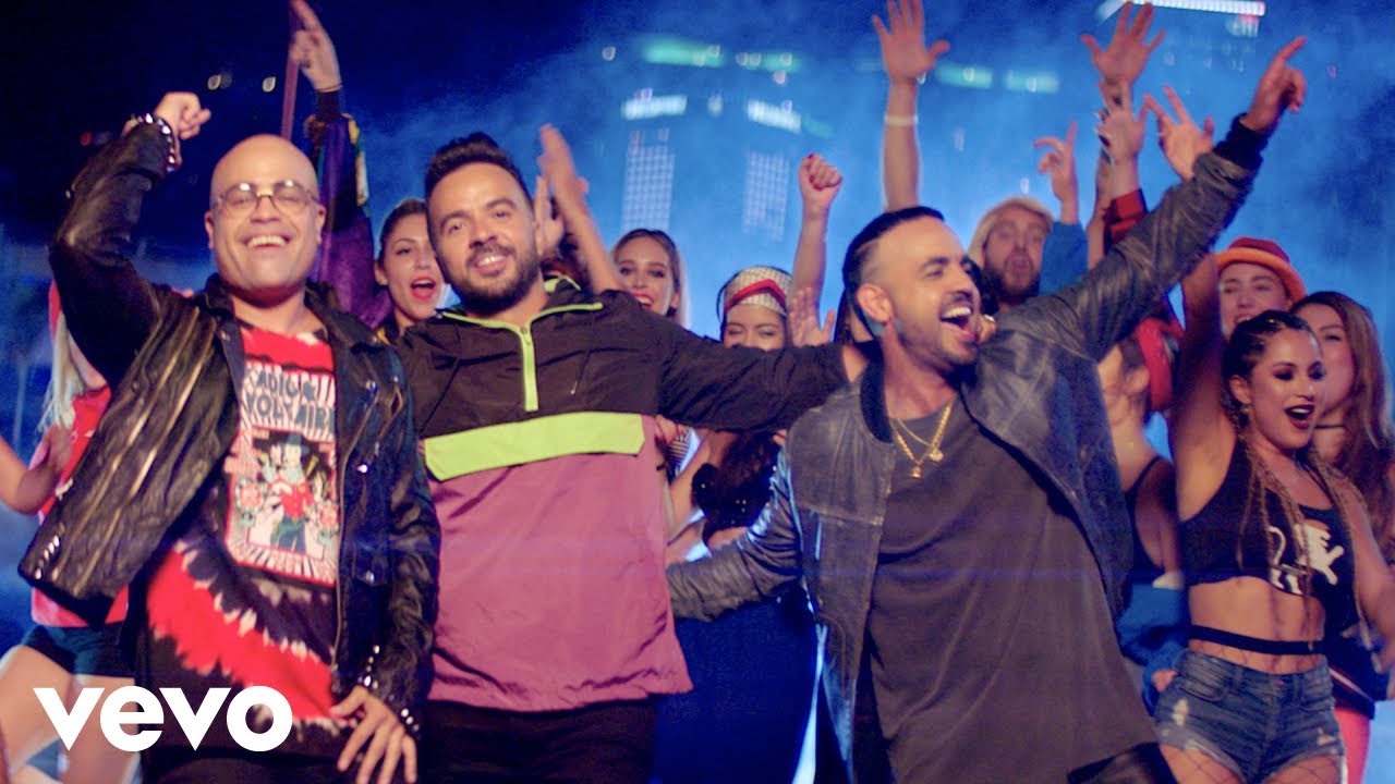 Coastcity, Luis Fonsi — Pa La Calle