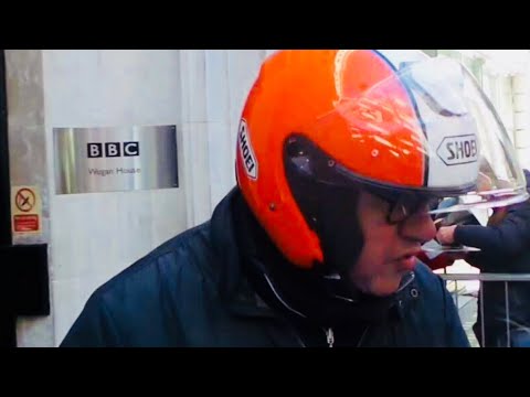 download lagu mp3 mp4 Mark Knopfler Obe, download lagu Mark Knopfler Obe gratis, unduh video klip Mark Knopfler Obe