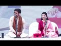 श्री राहुल देशपांडे आणि आर्या आंबेकर �