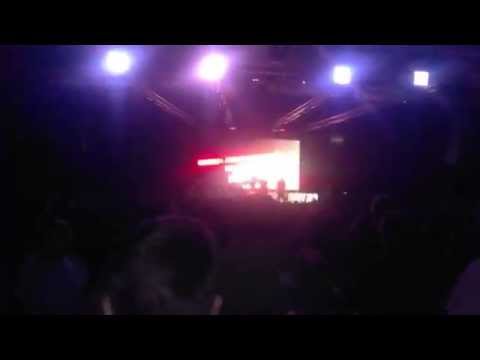 Dance4ManyaFestivalBelexpocentar-Divolly & Markward vs Showbiz - Ye Mele