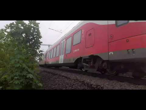 Vonatok 8  (háros és budafok állomás között)