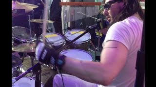 Andrew WK Breaks Drumming World Record in Times Square; ?uestlove & The Sklar Bros Join The Party!