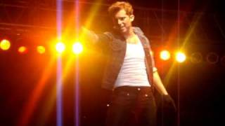 4. Don&#39;t Wanna Be Alone - Simon Curtis in Kansas City